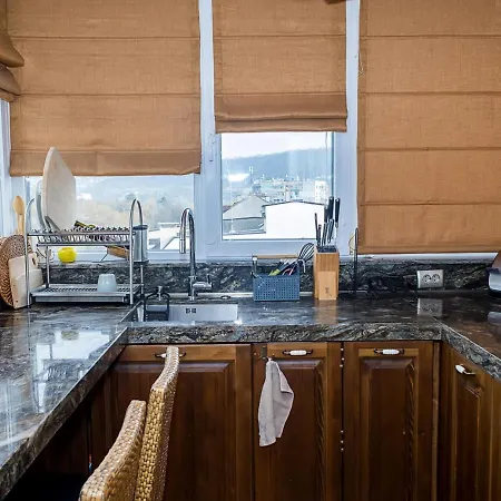 Apartment Modern Comfort & Vintage Charm With Panoramic View By Flat Mаnаger